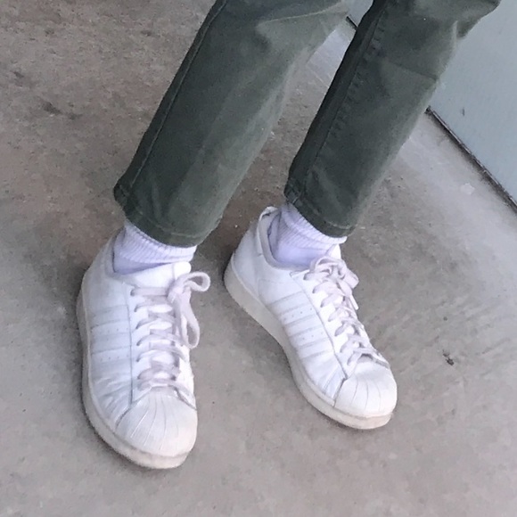 adidas plain white sneakers